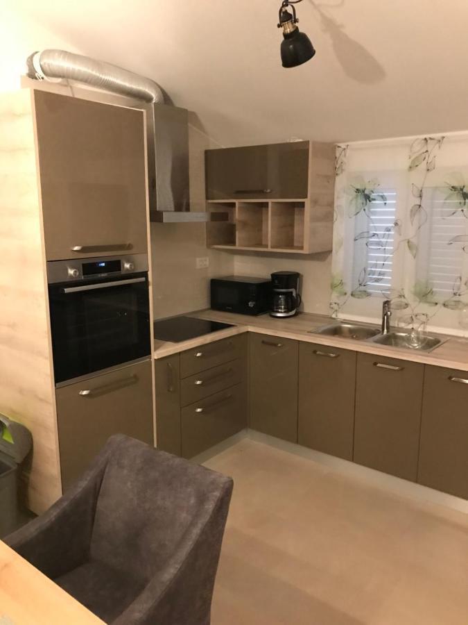 Ferienwohnung Albatros Kaštel Sućurac Exterior foto